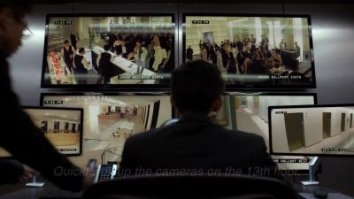 Quick! Pull up the cameras on the 13th floor. - Marvel's Daredevil