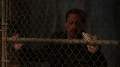 Quick, quick, okay, done, done.
Get off. - NCIS