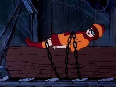 Quick, Scooby! Cut the chain! - Scooby-Doo, Where Are You!