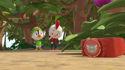 Quick! We have'ta get...
[sneezes] - Top Wing
