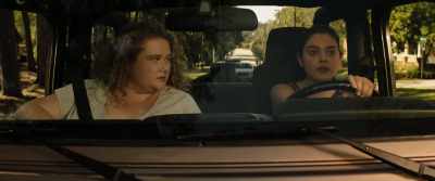 Quiero decir, cuando me toca el abdomen - Dumplin'