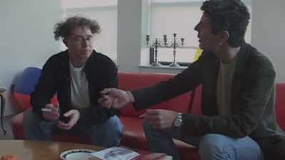 [quiet chatter] - Roadrunner: A Film About Anthony Bourdain