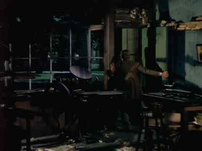 [Quietly] Come in, Frank, come in. Come in! - The Return of Frank James