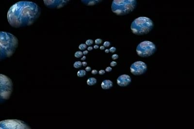 Quinn What if you could travel to parallel worlds - Sliders