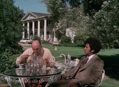 QUINTEN: Willis, this is Charles Quinten. - The Six Million Dollar Man