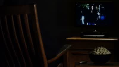 "breaking news, bitches. - Pretty Little Liars