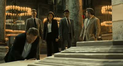 "Follow deep into the sunken palace." - Inferno