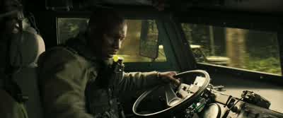 "Peligro minas." What does that mean? - F9: The Fast Saga
