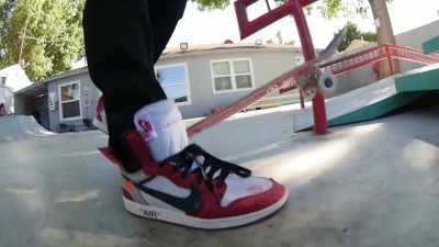 ♪ R ♪ - Unbanned: The Legend of AJ1