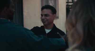 Ra:
- Einstein, come here. - Aporia
