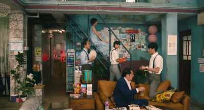 Racehorses! She owns several - The Confidence Man JP - The Movie -