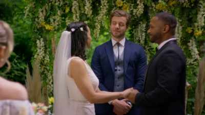 Rachel, aceitas o Pete
como teu legítimo marido? - The Wedding Fix