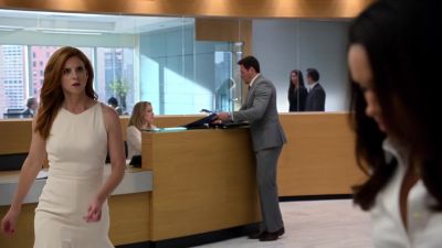 Rachel, are you okay?
I don't know. - Suits