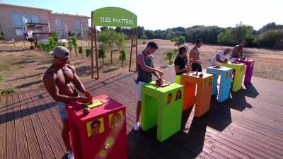 RACHEL: Don't be intimidated
by Dan's size, Nate. - Love Island