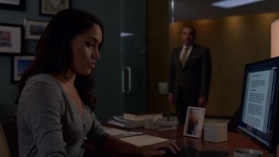 Rachel, you have a minute? - Suits