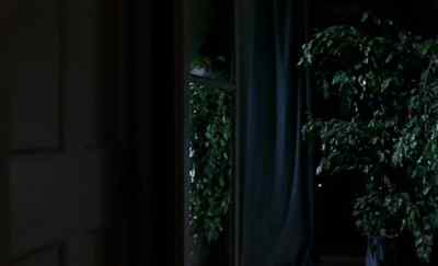Rachel, hi, it's...
it's Simon. - Captives