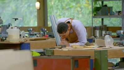 Radha's adding Georgian detail
to unify his piece. - Handmade: Britain's Best Woodworker