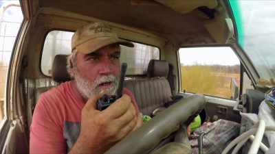 (RADIO CHATTER) - Outback Opal Hunters