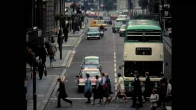 'Radio Leeds AM.' - The Long Shadow
