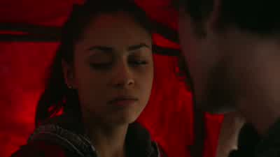 Radios. - The 100