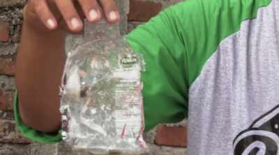        Radok is unilever.
            Teavana. - The Story of Plastic