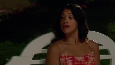 Rafael:
Hey. - Jane the Virgin
