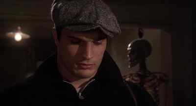 - Raffle, nothing.
- Come on, Vic. - Paradise Alley