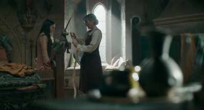 Rag gets wrapped round hand. - Catherine Called Birdy