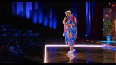 Raise your hand so I can...
Okay, you're famous, so... - Gabriel Iglesias: Legend of Fluffy