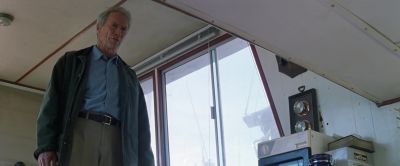 - Raise up your shirt. - What? - Blood Work