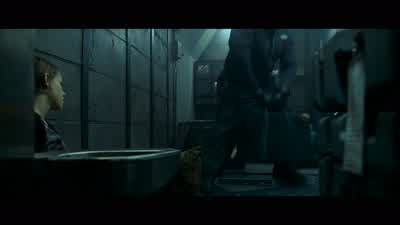 Raise your arm. - Panic Room
