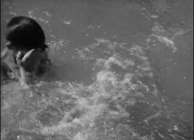 Ralph, come here! It's a plane! - Lord of the Flies