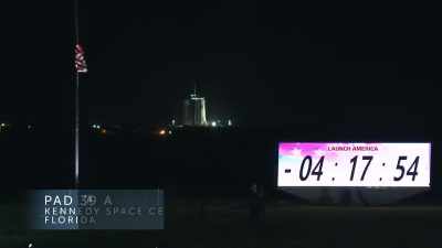 Rampe 39A,
Kennedy Space Center, Florida - Space Titans: Musk, Bezos, Branson