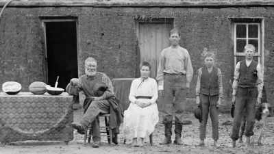 Ranches, homesteads,
and small towns were starting - The American Buffalo