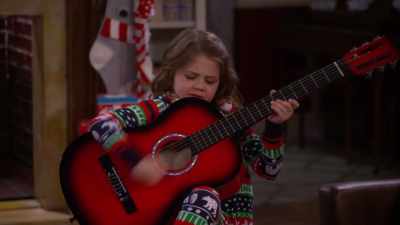 [random guitar notes playing] - That Girl Lay Lay