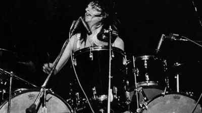 Randy taught Kelly how to play bass, - Randy Rhoads: Reflections of a Guitar Icon
