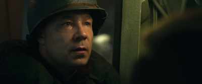 -Range five miles, bearing 07...
-Another. Five miles, - Greyhound