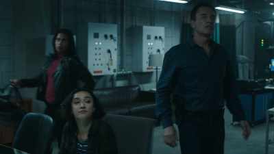 Ransom, a human shield, - FBI: Most Wanted