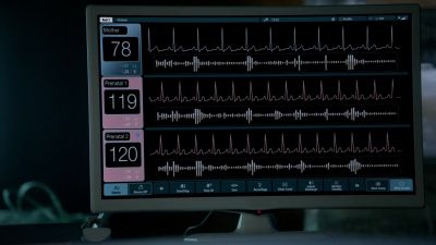 (rapid beeping) - The Vampire Diaries