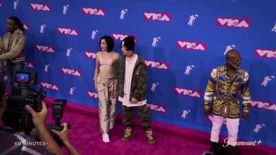 Rapper Lil Xan,
that's short for Xanax, - Take Your Pills: Xanax