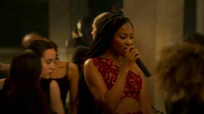 [RAPPING IN SPANISH] - Victoria's Secret: The Tour '23