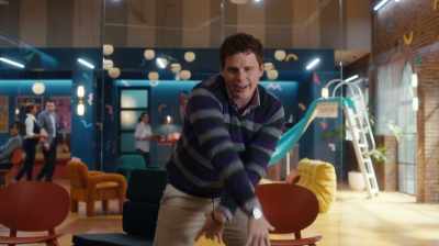 (rapping): Uh, uh! I'm not here just for a paycheck. - The Z-Suite