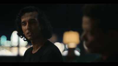 Rashid. Did you and Mr. Molloy
talk to anyone during dinner? - Interview with the Vampire