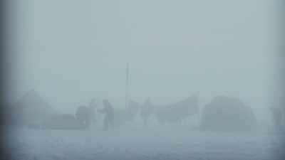 Rather than sitting in ocean
camp any longer with nothing
but time to think, - Shackleton: The Greatest Story of Survival