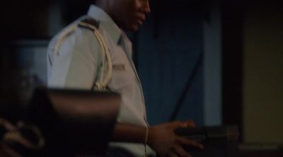 (RATTLING) - Death in Paradise