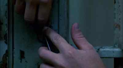 ( rattling ) - The Escape Artist