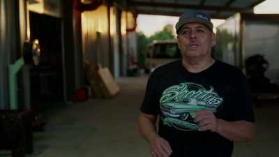 Raul, no matter what
the task I give him, - Shorty's Dream Shop