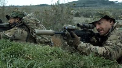 Ray, lay out
some more smoke. - SEAL Team