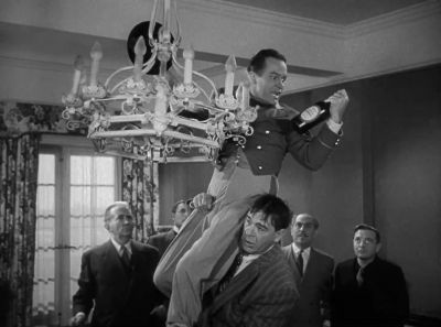 Ray Milland's been here - My Favorite Brunette