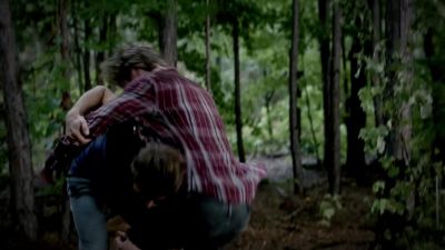 Ray! Oh, my God. - The Vampire Diaries